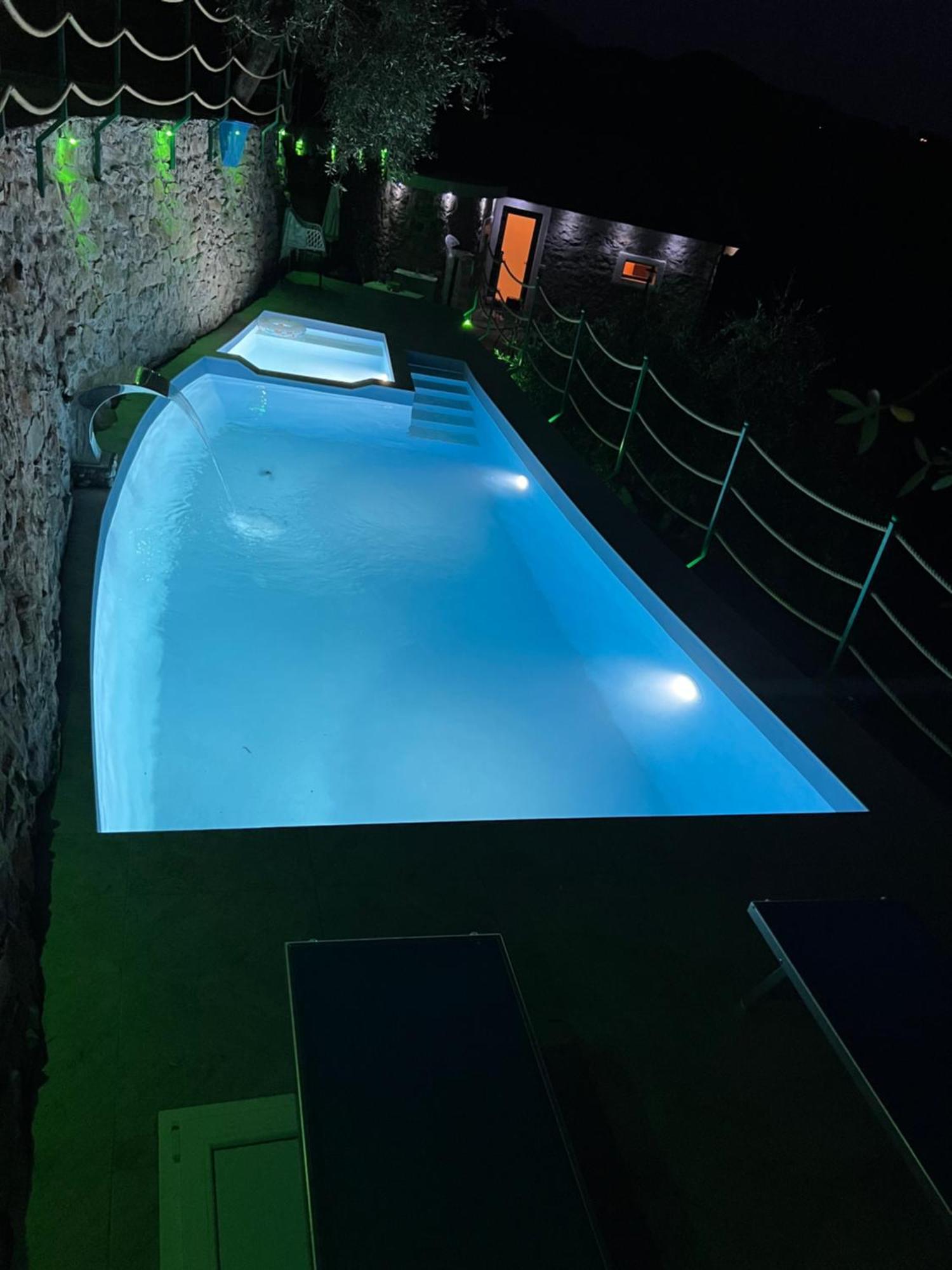 Villa Di Campagna Con Vista Mare 5 Camere Da Letto Pampara エクステリア 写真