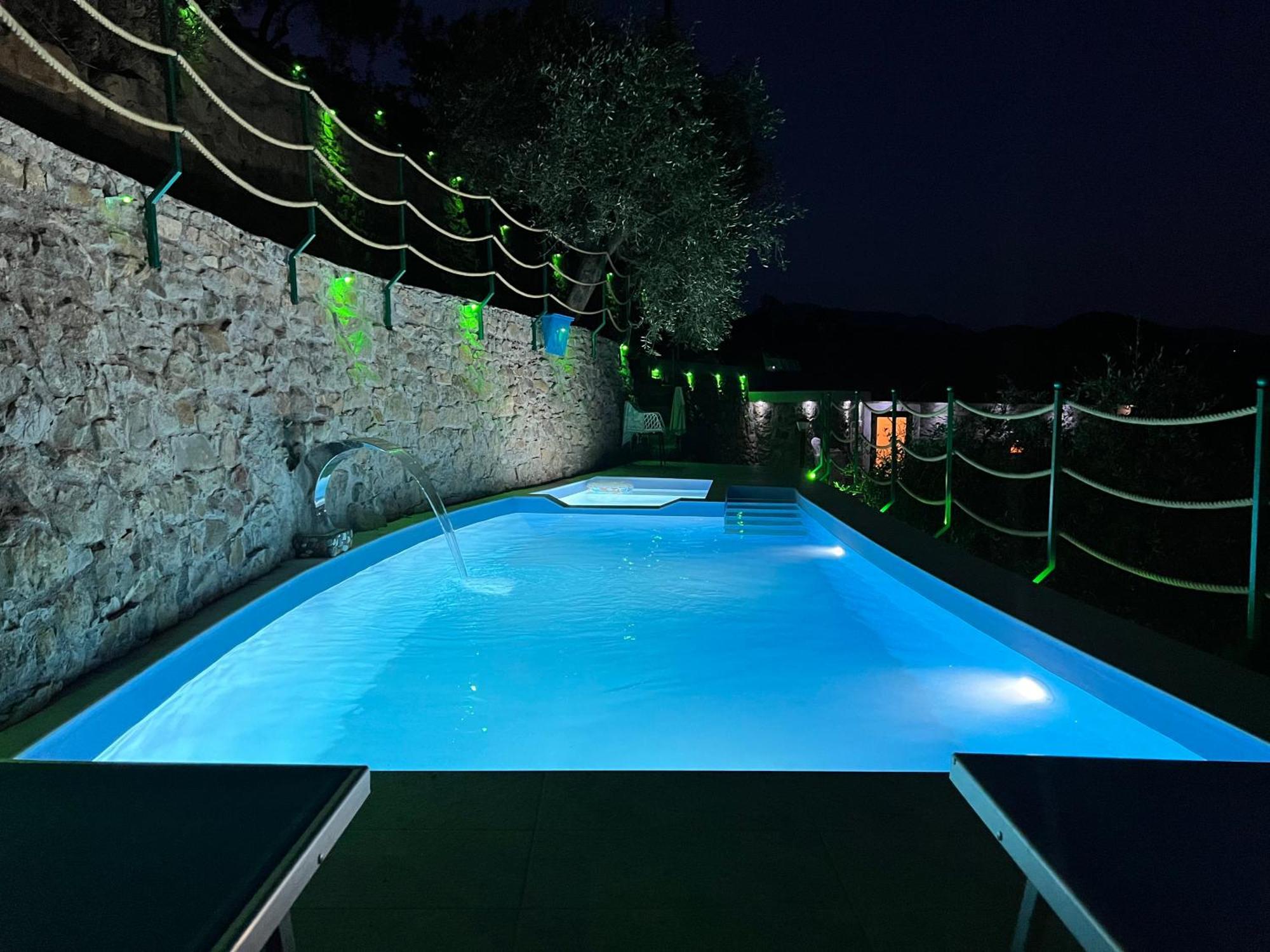 Villa Di Campagna Con Vista Mare 5 Camere Da Letto Pampara エクステリア 写真