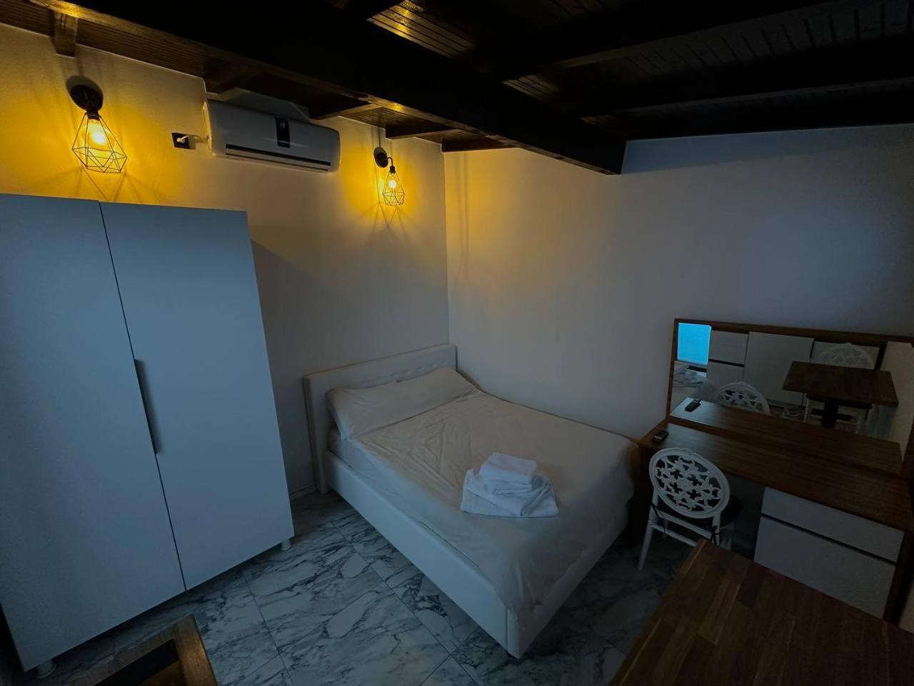 Villa Di Campagna Con Vista Mare 5 Camere Da Letto Pampara エクステリア 写真