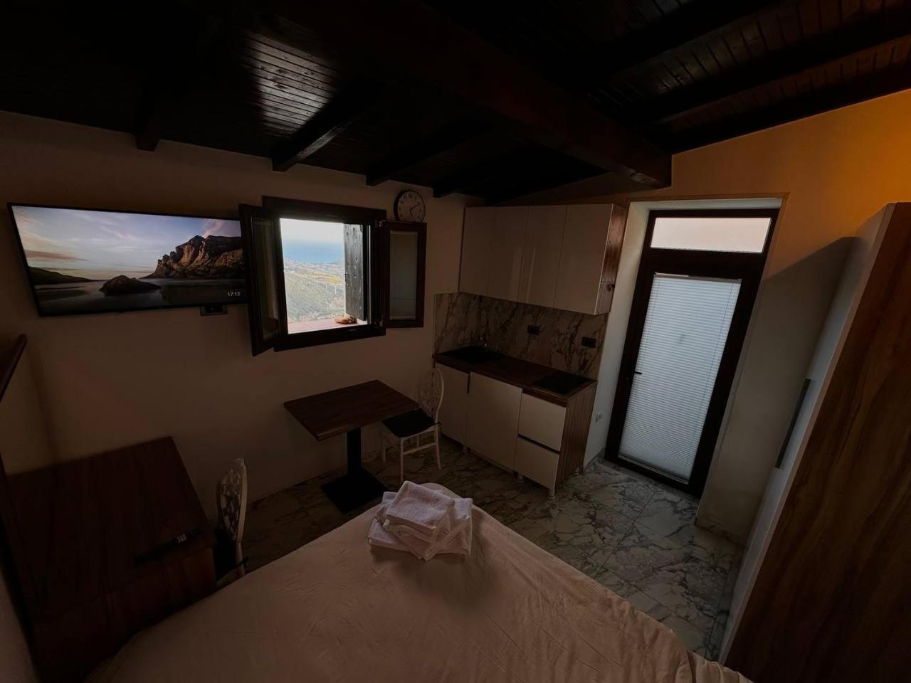 Villa Di Campagna Con Vista Mare 5 Camere Da Letto Pampara エクステリア 写真